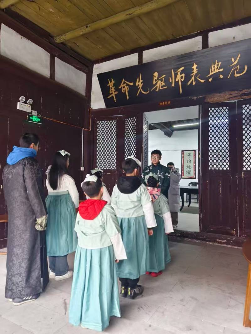 隆昌县景区文学经典改编剧本游